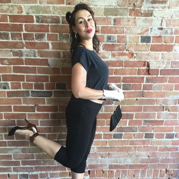 Vintage Polka Dot Top - Picture 2 of 13